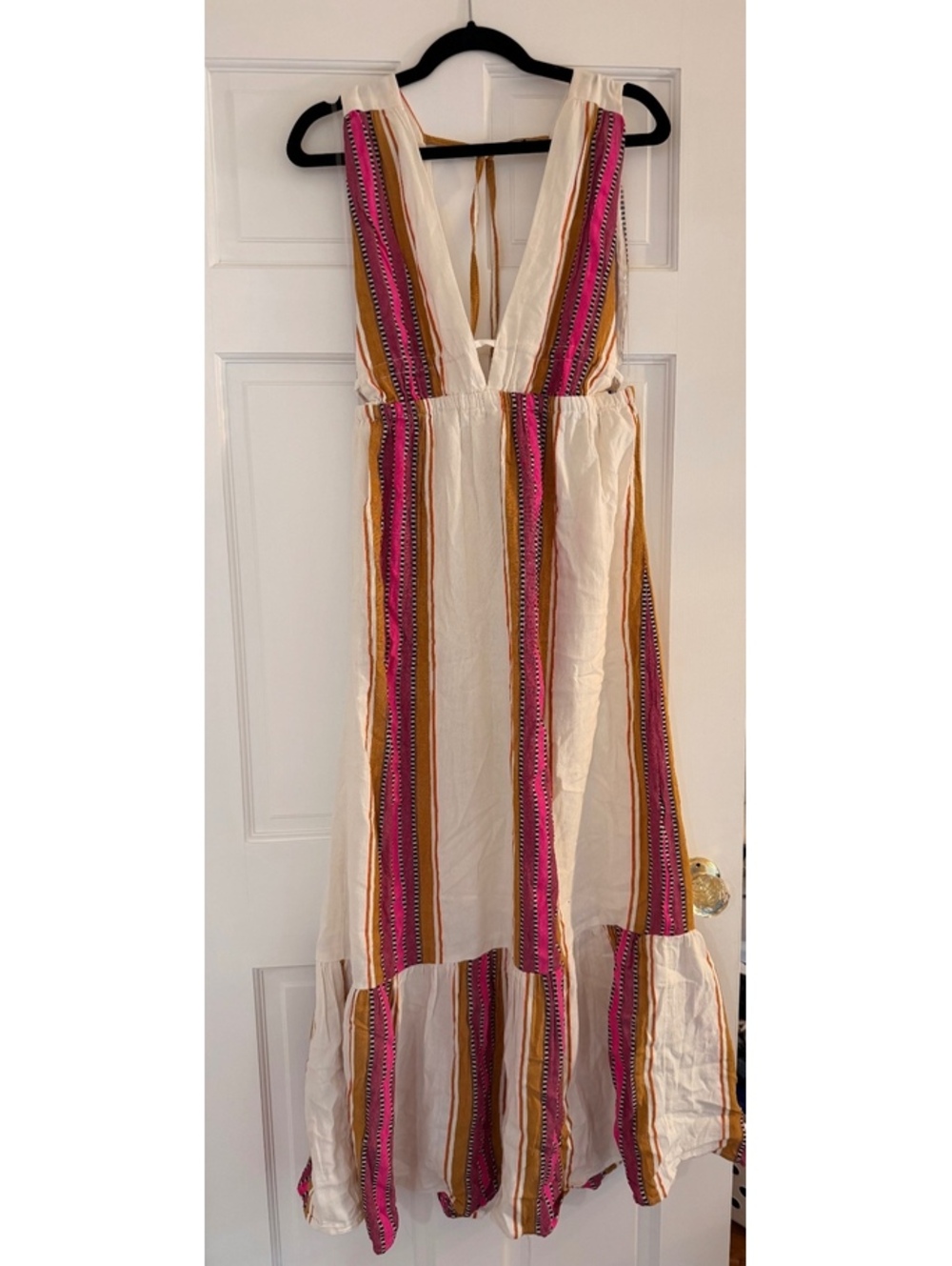 Elan Maxi Dress size Small